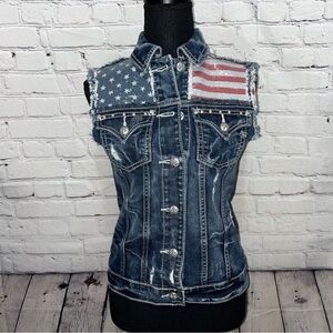NWOT Miss Me Jeans Distressed Embroidered American Flag Jean Jacket Vest